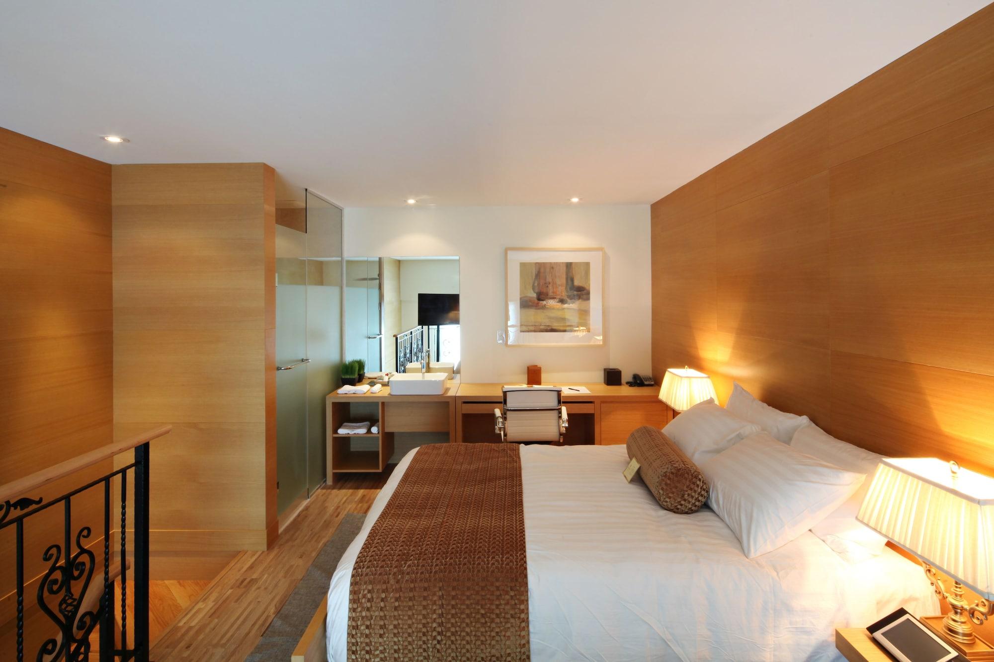 The One Boutique Hotel Каролтън Екстериор снимка
