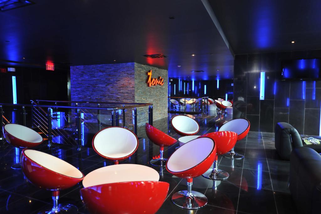 The One Boutique Hotel Каролтън Екстериор снимка